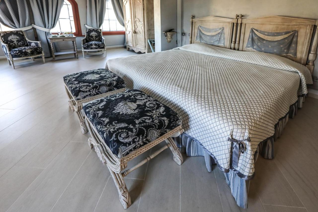 Relais Villa Prato 몸바루초 외부 사진