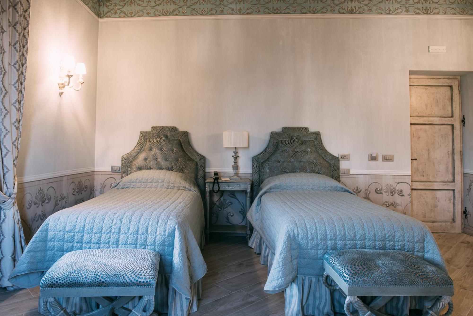 Relais Villa Prato 몸바루초 외부 사진